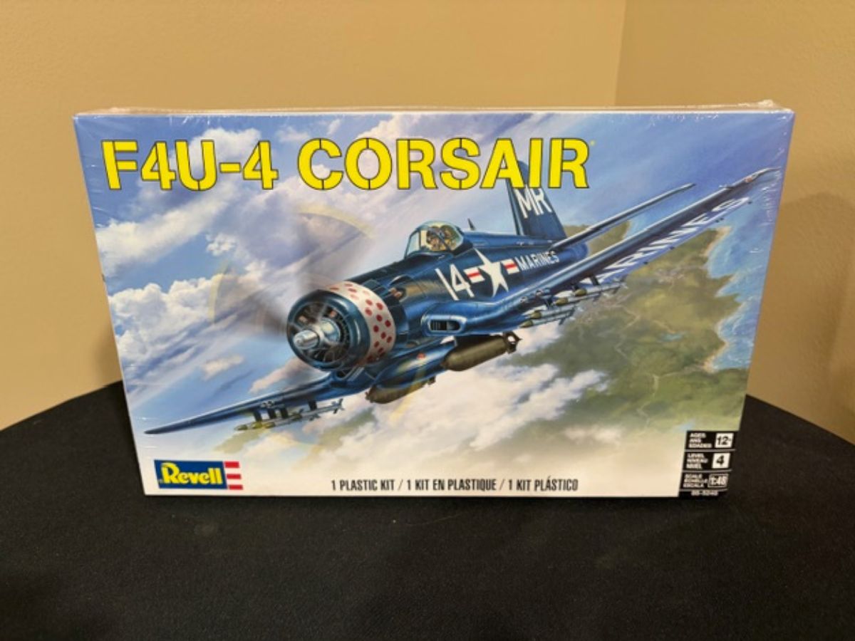 Revell 1/48 F4U-4 Corsair